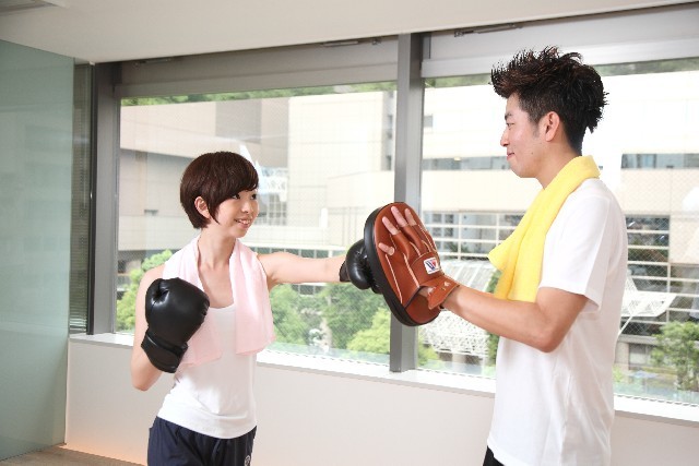 ボクシングトレーニング｜写真素材なら「写真AC」無料（フリー）ダウンロードOK